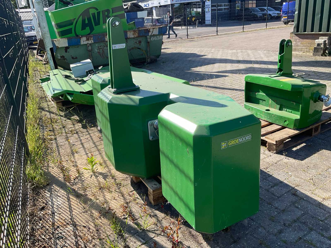 Landkracht 2500 Kg - Фронтальный погрузчик для трактора: фото 5 Landkracht 2500 Kg - Фронтальный погрузчик для трактора: фото 5