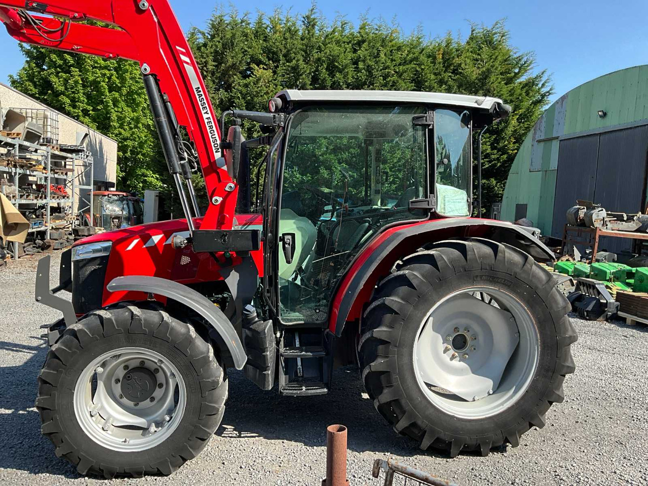 Massey Ferguson 4709 - Трактор: фото 3 Massey Ferguson 4709 - Трактор: фото 3