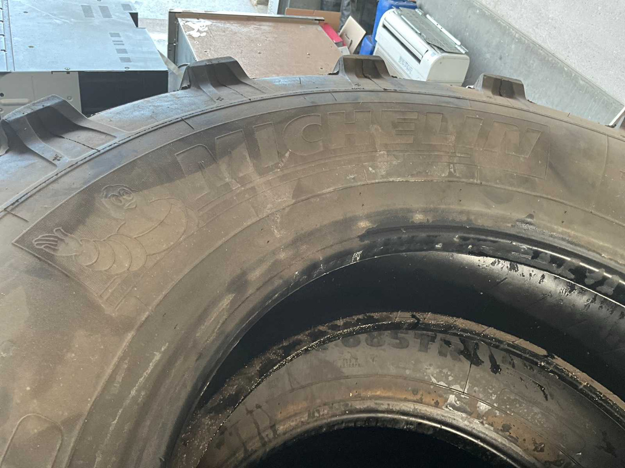 Michelin 415/80R685 TR XML - Шины и диски для Тракторов: фото 3 Michelin 415/80R685 TR XML - Шины и диски для Тракторов: фото 3