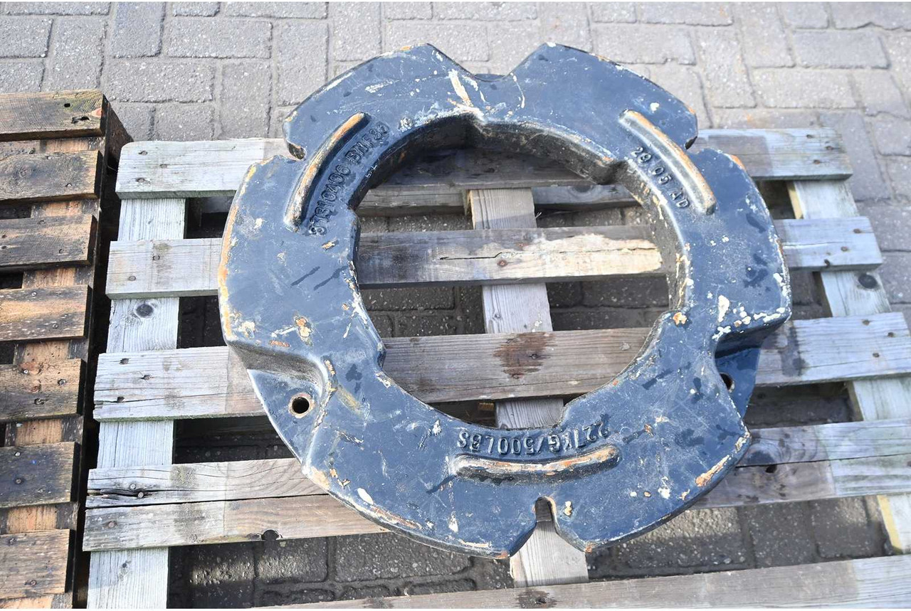 NEW HOLLAND - BNF36 - WHEEL WEIGHT (2X) - Трактор: фото 3 NEW HOLLAND - BNF36 - WHEEL WEIGHT (2X) - Трактор: фото 3