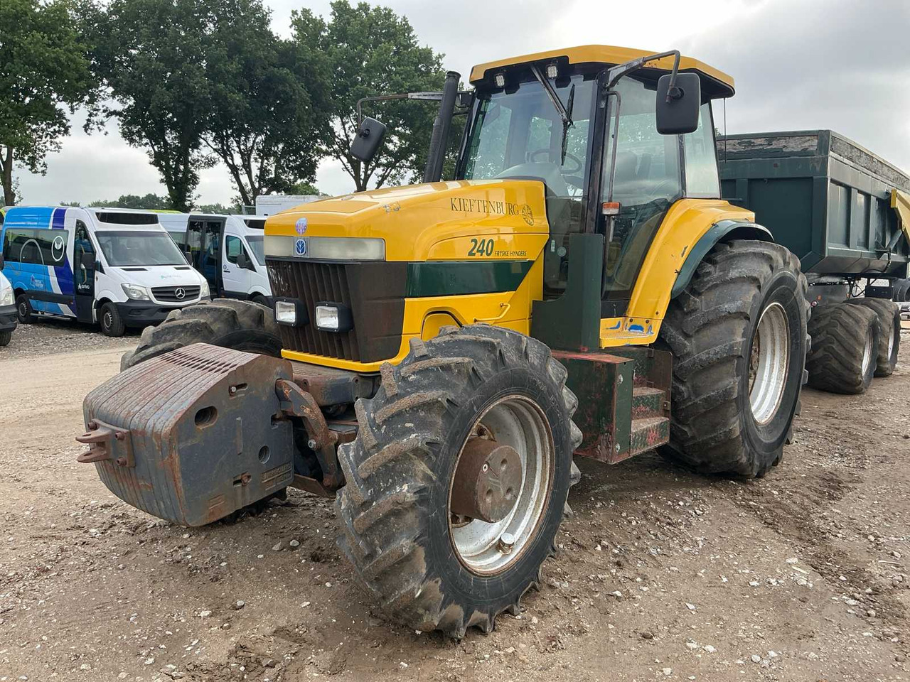 New Holland 8970 - Трактор: фото 4 New Holland 8970 - Трактор: фото 4
