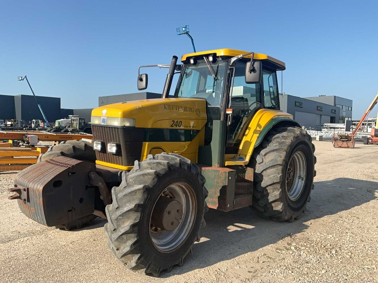 New Holland 8970 - Трактор: фото 1 New Holland 8970 - Трактор: фото 1
