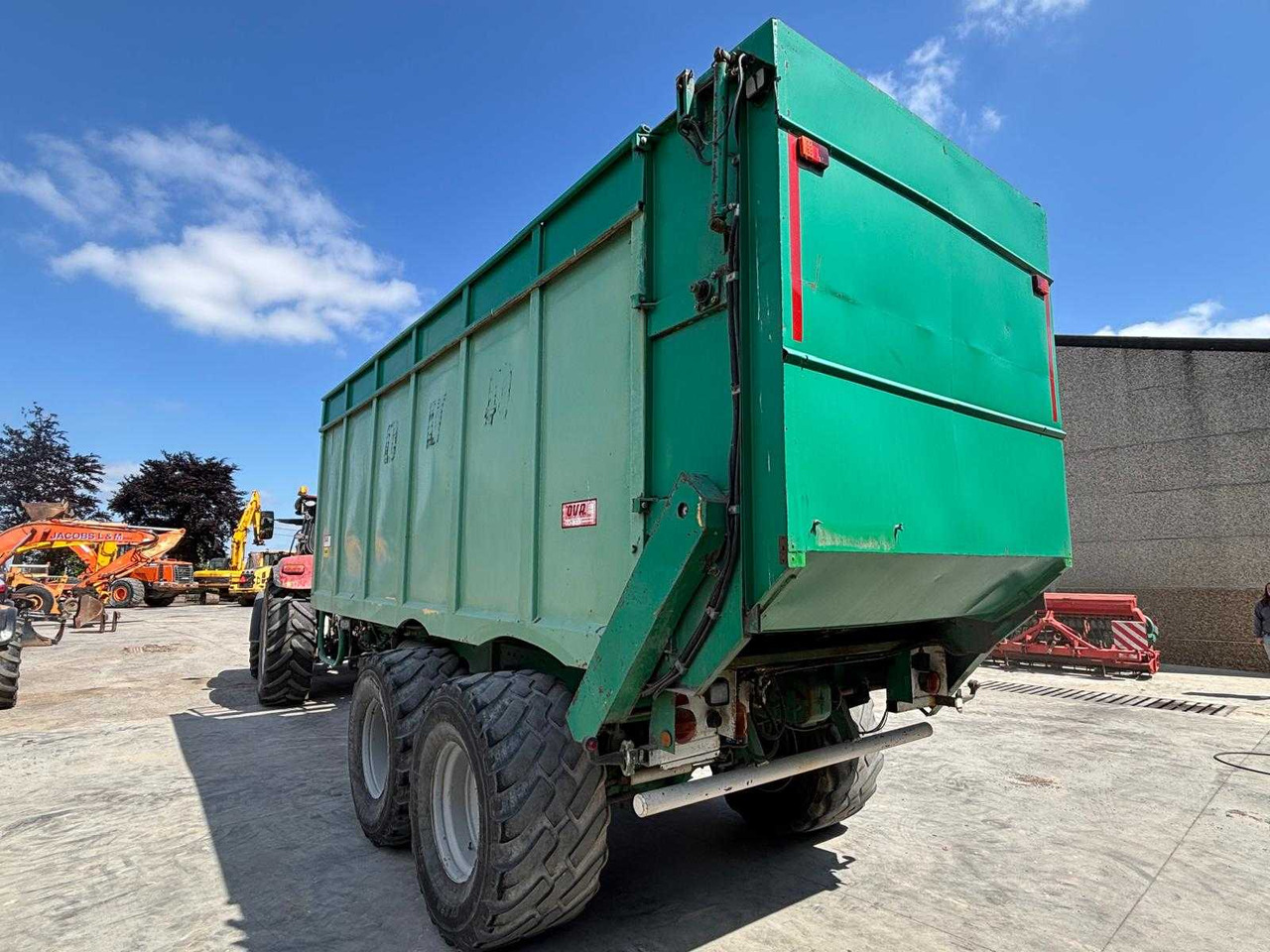 OVA LB65275T - Сельскохозяйственный прицеп-самосвал: фото 4 OVA LB65275T - Сельскохозяйственный прицеп-самосвал: фото 4