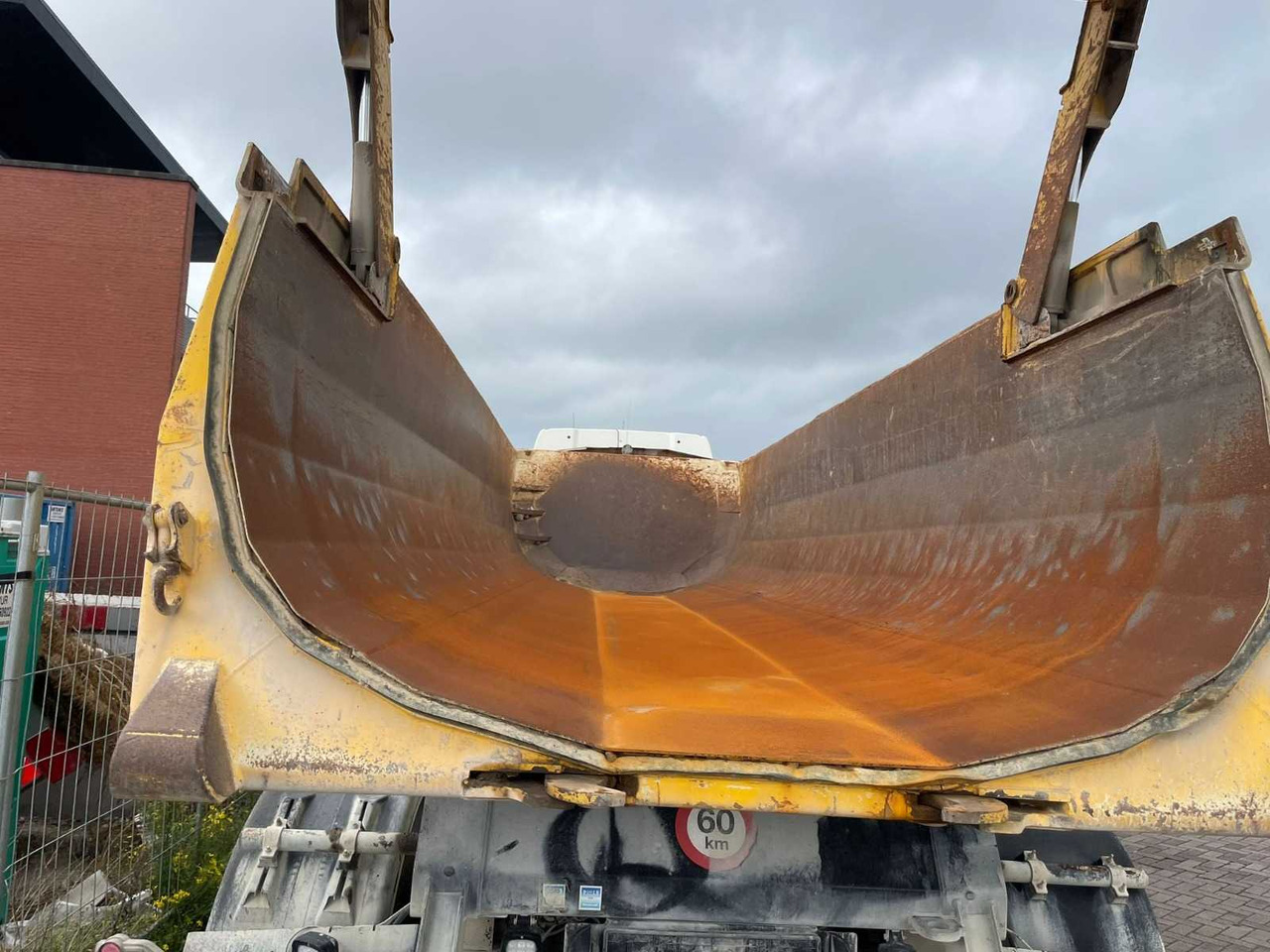 MEILLER - 2016 - KISA 3 TIPPER DUMP TRAILER - SEMI-TRAILER - Полуприцеп: фото 4 MEILLER - 2016 - KISA 3 TIPPER DUMP TRAILER - SEMI-TRAILER - Полуприцеп: фото 4