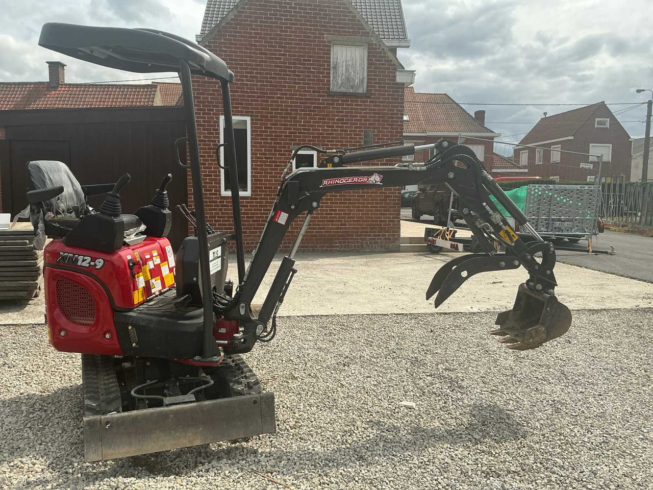 RHINOCEROS XN12-9 MINI EXCAVATOR + ACC. (35 HOURS) - Мини-экскаватор: фото 2 RHINOCEROS XN12-9 MINI EXCAVATOR + ACC. (35 HOURS) - Мини-экскаватор: фото 2