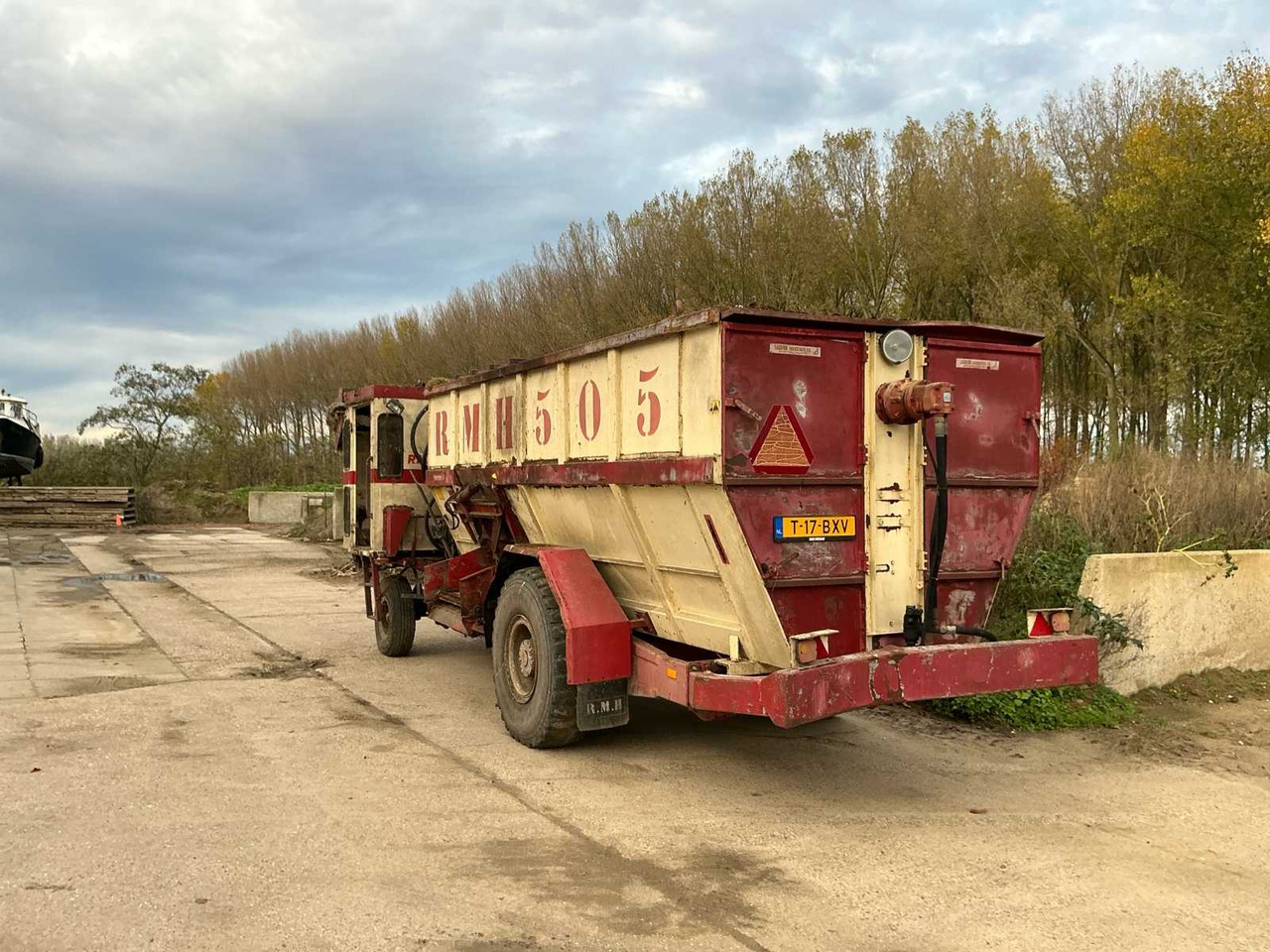 RMH 505 - Кормораздатчик: фото 5 RMH 505 - Кормораздатчик: фото 5