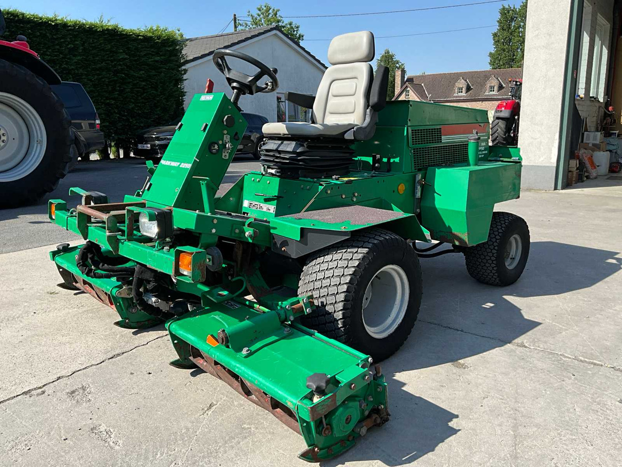 Ransomes Parkway 2250 - Косилка-измельчитель/ Мульчер: фото 1 Ransomes Parkway 2250 - Косилка-измельчитель/ Мульчер: фото 1