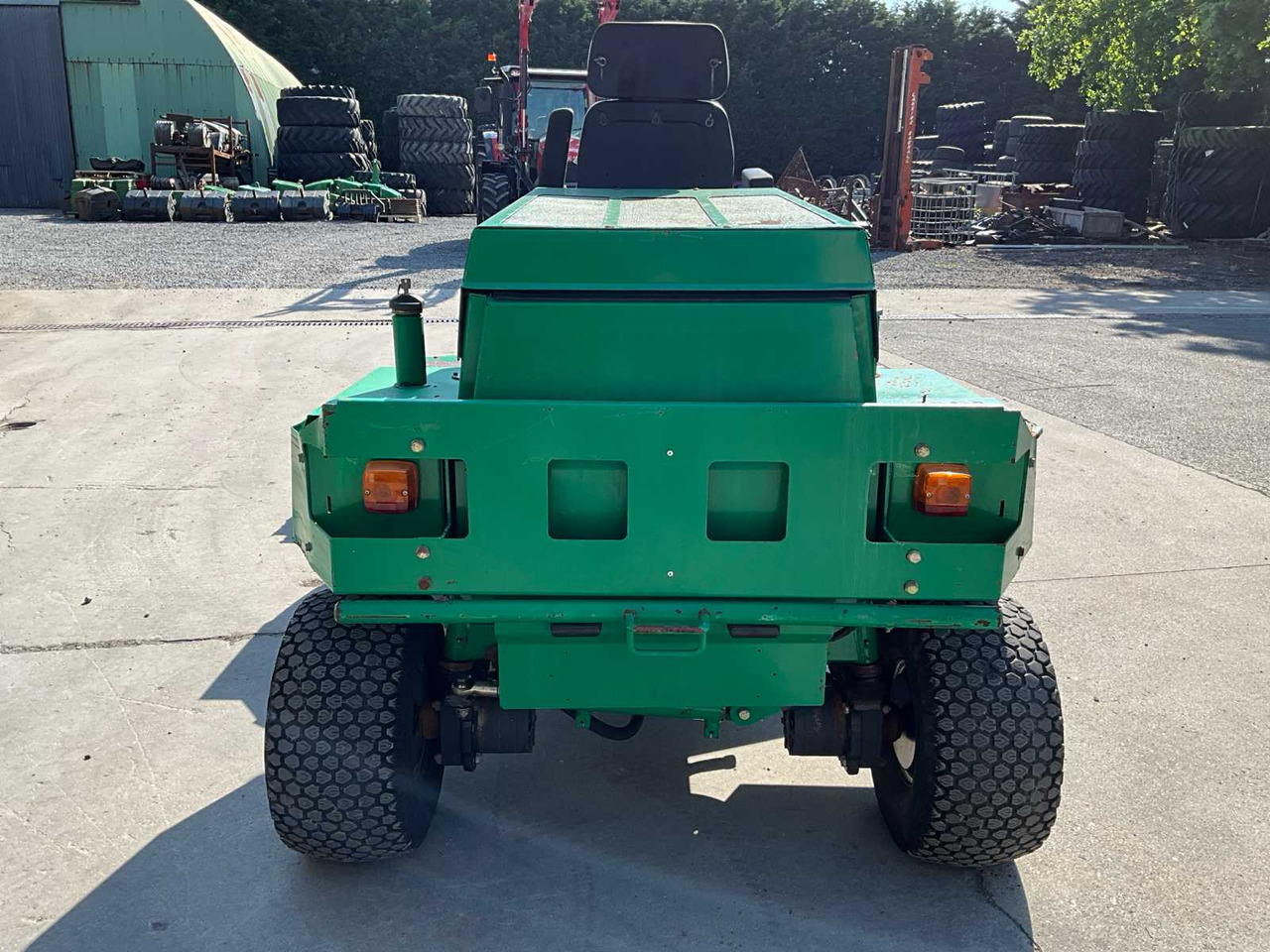 Ransomes Parkway 2250 - Косилка-измельчитель/ Мульчер: фото 4 Ransomes Parkway 2250 - Косилка-измельчитель/ Мульчер: фото 4