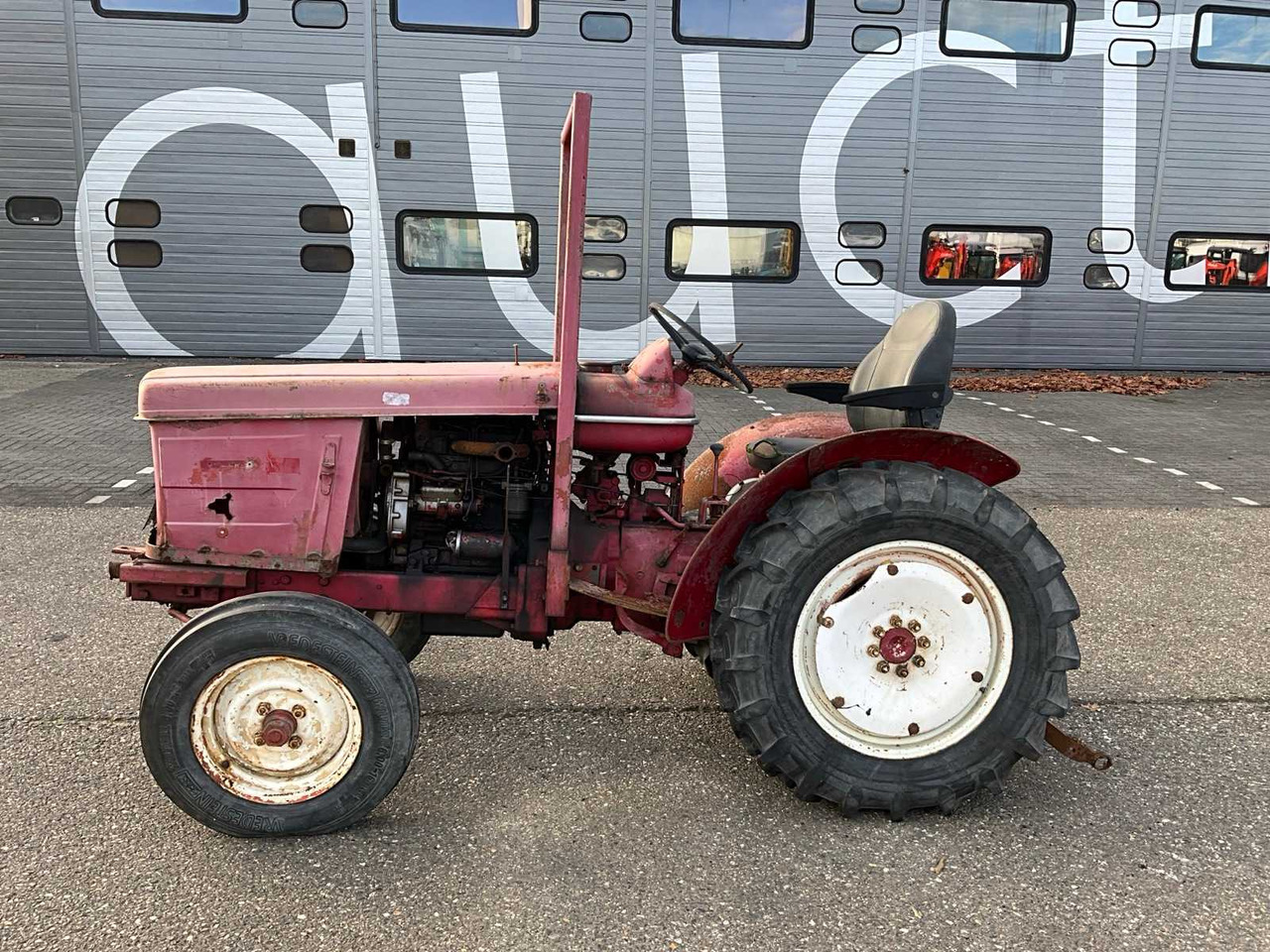 Renault Super 7 - Трактор: фото 2 Renault Super 7 - Трактор: фото 2