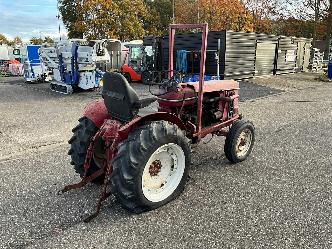 Renault Super 7 - Трактор: фото 5 Renault Super 7 - Трактор: фото 5