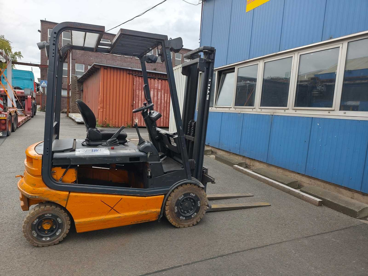 STILL - R 60-25 - FORKLIFT TRUCKS ELECTRIC WITHOUT BATTERY - 1999 - Вилочный погрузчик: фото 4 STILL - R 60-25 - FORKLIFT TRUCKS ELECTRIC WITHOUT BATTERY - 1999 - Вилочный погрузчик: фото 4