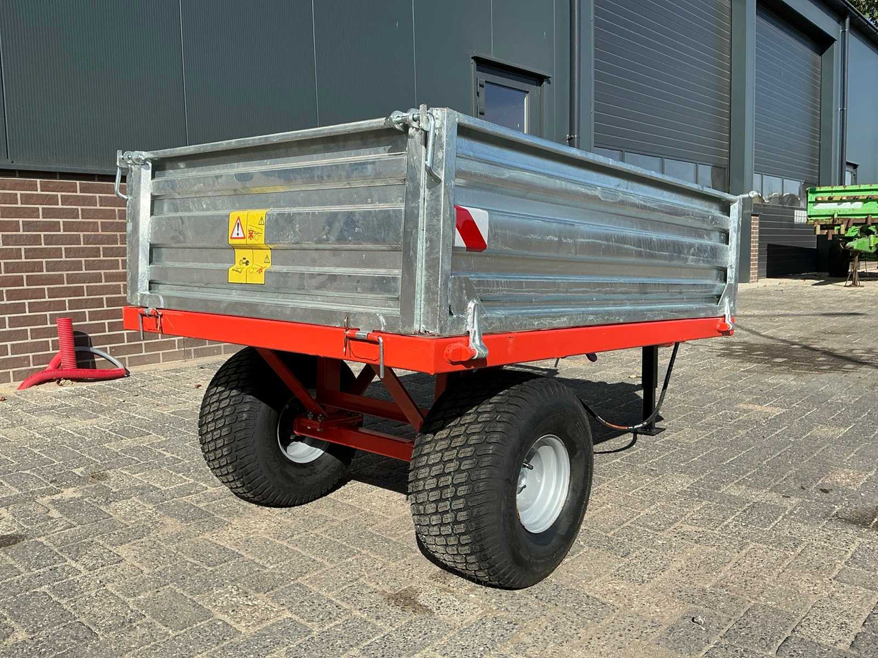 Single axle Dumper trailer - Сельскохозяйственный прицеп-самосвал: фото 4 Single axle Dumper trailer - Сельскохозяйственный прицеп-самосвал: фото 4