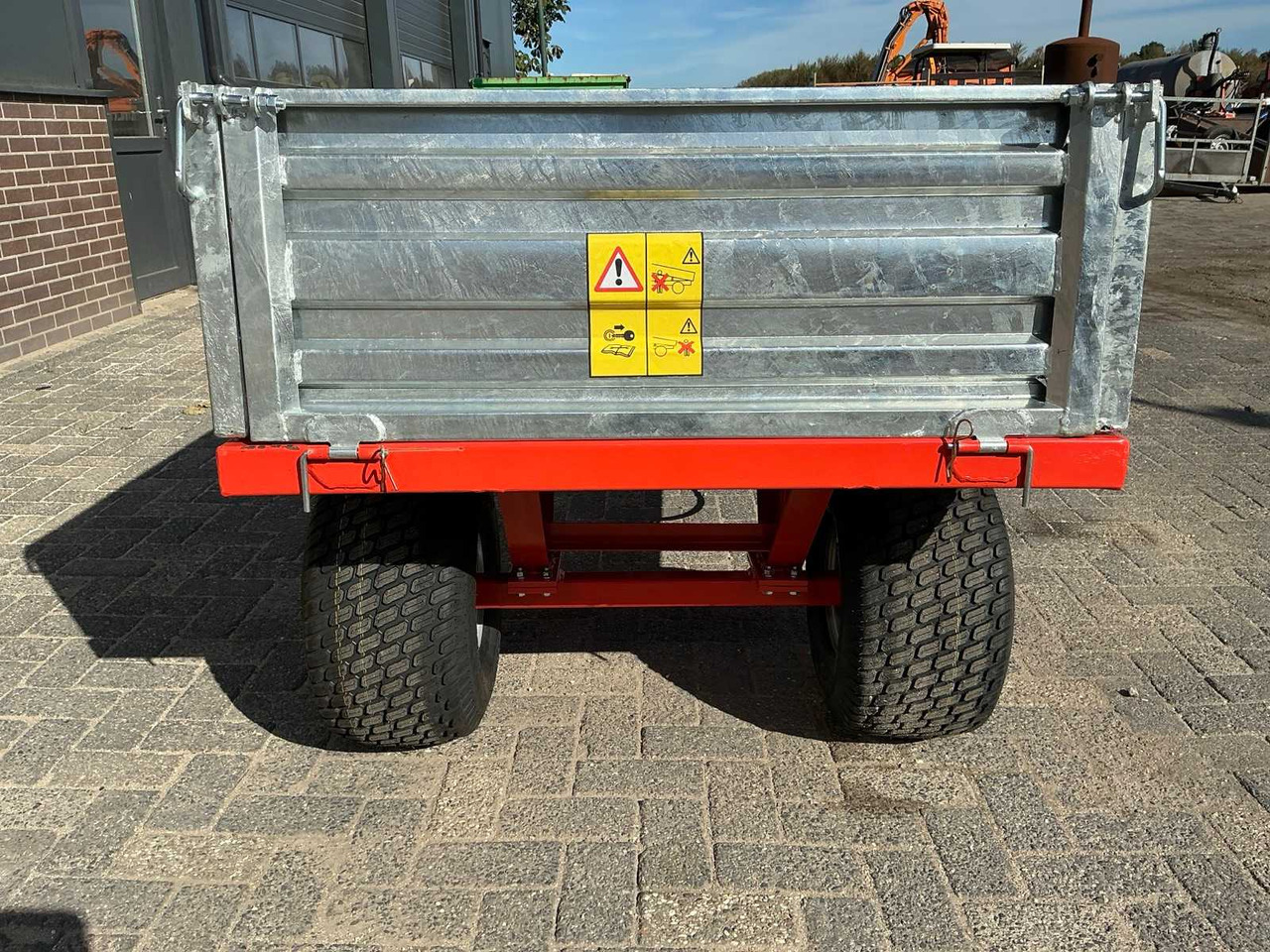 Single axle Dumper trailer - Сельскохозяйственный прицеп-самосвал: фото 3 Single axle Dumper trailer - Сельскохозяйственный прицеп-самосвал: фото 3