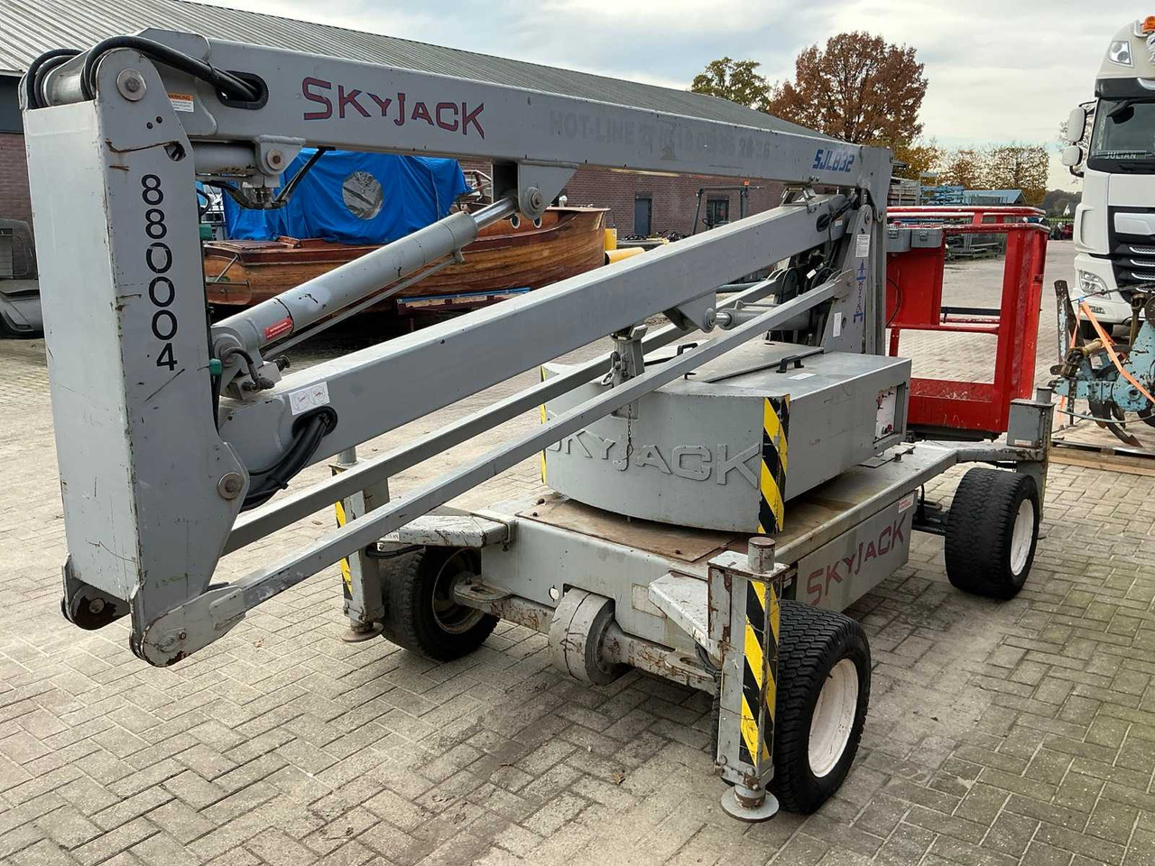 Skyjack 2002 SKYJACK SJLB32 ELECTRIC BOOM LIFT - Подъёмник: фото 4 Skyjack 2002 SKYJACK SJLB32 ELECTRIC BOOM LIFT - Подъёмник: фото 4