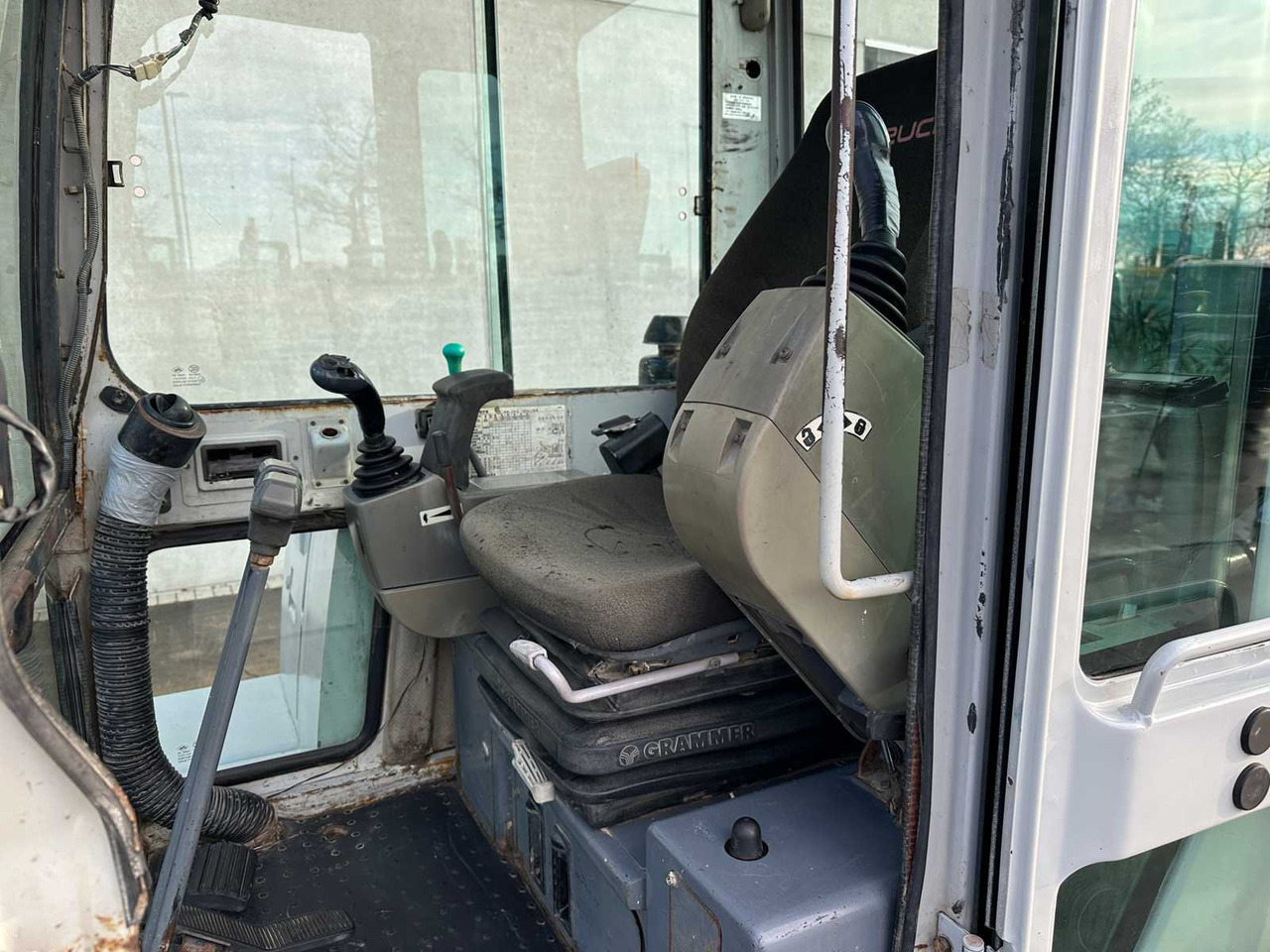 Экскаватор TAKEUCHI - TB150C - MIDI EXCAVATOR: фото 30 Экскаватор TAKEUCHI - TB150C - MIDI EXCAVATOR: фото 30