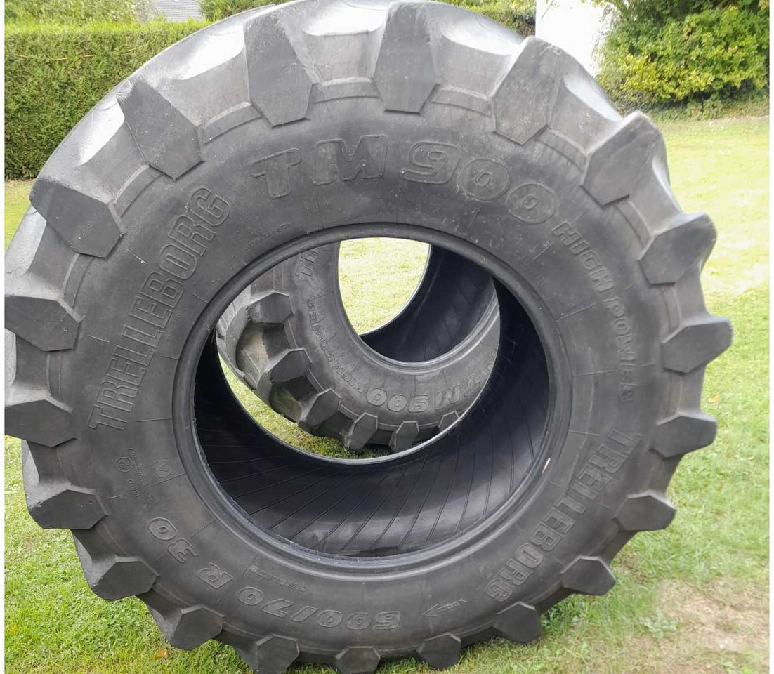 Trelleborg TM900 tubless - Шины и диски для Тракторов: фото 1 Trelleborg TM900 tubless - Шины и диски для Тракторов: фото 1