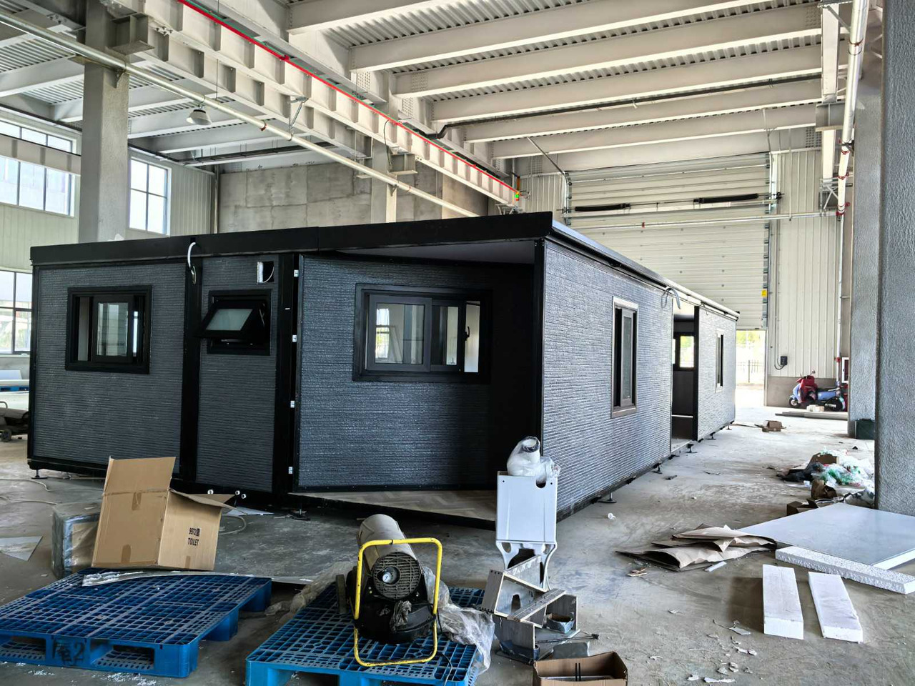 Vegter Woonunits Deluxe 12x6m 3 slaapkamers en keuken - Жилой контейнер: фото 4 Vegter Woonunits Deluxe 12x6m 3 slaapkamers en keuken - Жилой контейнер: фото 4