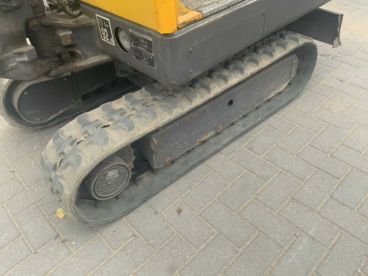 Мини-экскаватор Volvo EC15B XR: фото 9
