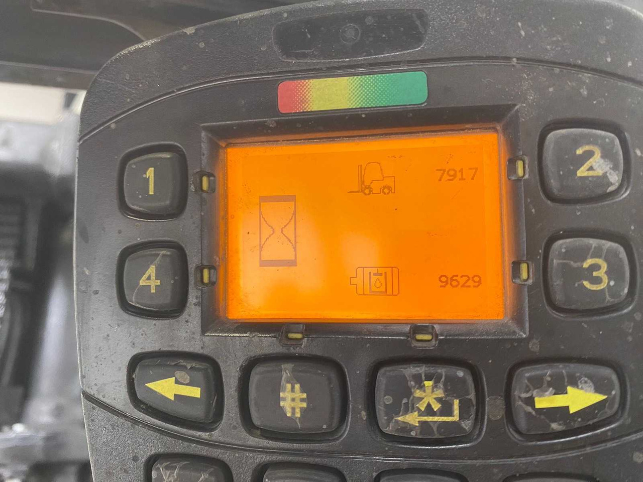 YALE - 2013 - ERP 35 VL - FORKLIFT - Вилочный погрузчик: фото 4 YALE - 2013 - ERP 35 VL - FORKLIFT - Вилочный погрузчик: фото 4