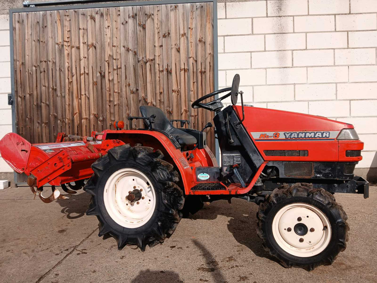 Yanmar Ke-3 - Минитрактор: фото 1 Yanmar Ke-3 - Минитрактор: фото 1