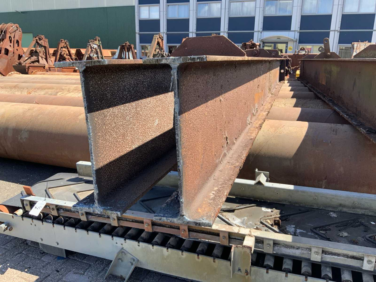 Zinc bar (2 parts) - Строительное оборудование: фото 3 Zinc bar (2 parts) - Строительное оборудование: фото 3