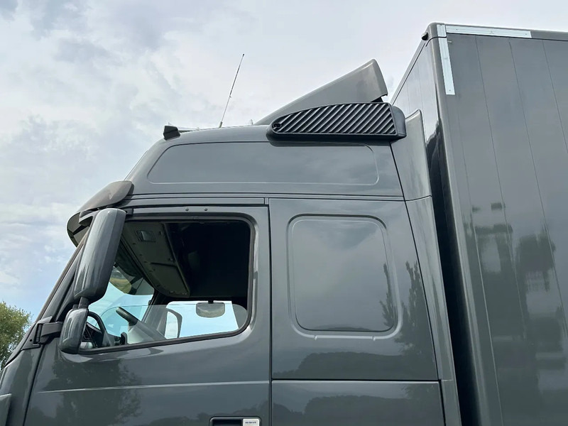 Volvo FM 330 VOLVO FM 330 EEV - Грузовик с закрытым кузовом: фото 5 Volvo FM 330 VOLVO FM 330 EEV - Грузовик с закрытым кузовом: фото 5