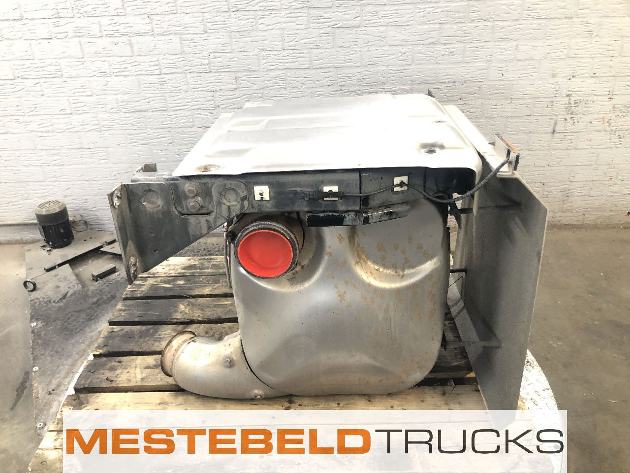 DAF Diesel particul filter DPF - Глушитель/ Выхлопная система для Грузовиков: фото 4 DAF Diesel particul filter DPF - Глушитель/ Выхлопная система для Грузовиков: фото 4