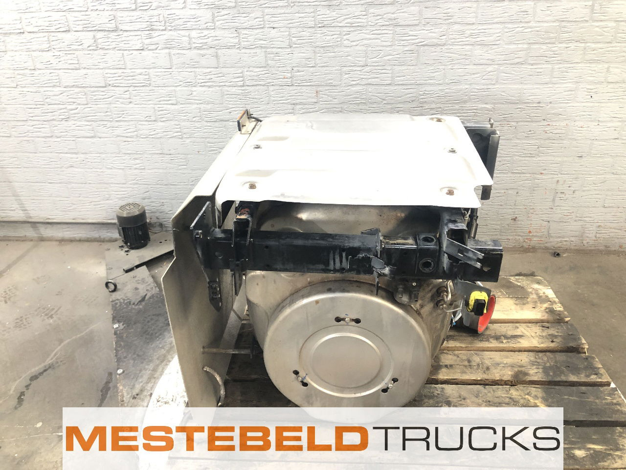 DAF Diesel particul filter DPF - Глушитель/ Выхлопная система для Грузовиков: фото 2 DAF Diesel particul filter DPF - Глушитель/ Выхлопная система для Грузовиков: фото 2