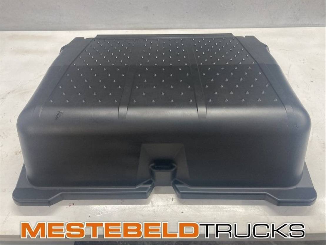 Mercedes-Benz Accubakdeksel - Рама/ Шасси для Грузовиков: фото 1 Mercedes-Benz Accubakdeksel - Рама/ Шасси для Грузовиков: фото 1