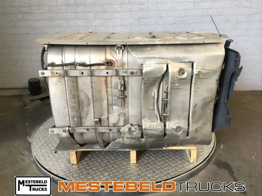 Mercedes-Benz Katalysator - Глушитель/ Выхлопная система для Грузовиков: фото 1 Mercedes-Benz Katalysator - Глушитель/ Выхлопная система для Грузовиков: фото 1