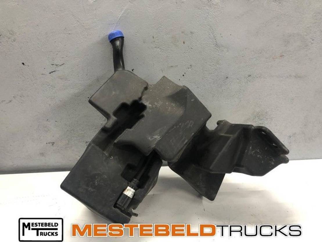 Mercedes-Benz Ruitensproeierreservoir - Кабина и интерьер для Грузовиков: фото 1 Mercedes-Benz Ruitensproeierreservoir - Кабина и интерьер для Грузовиков: фото 1