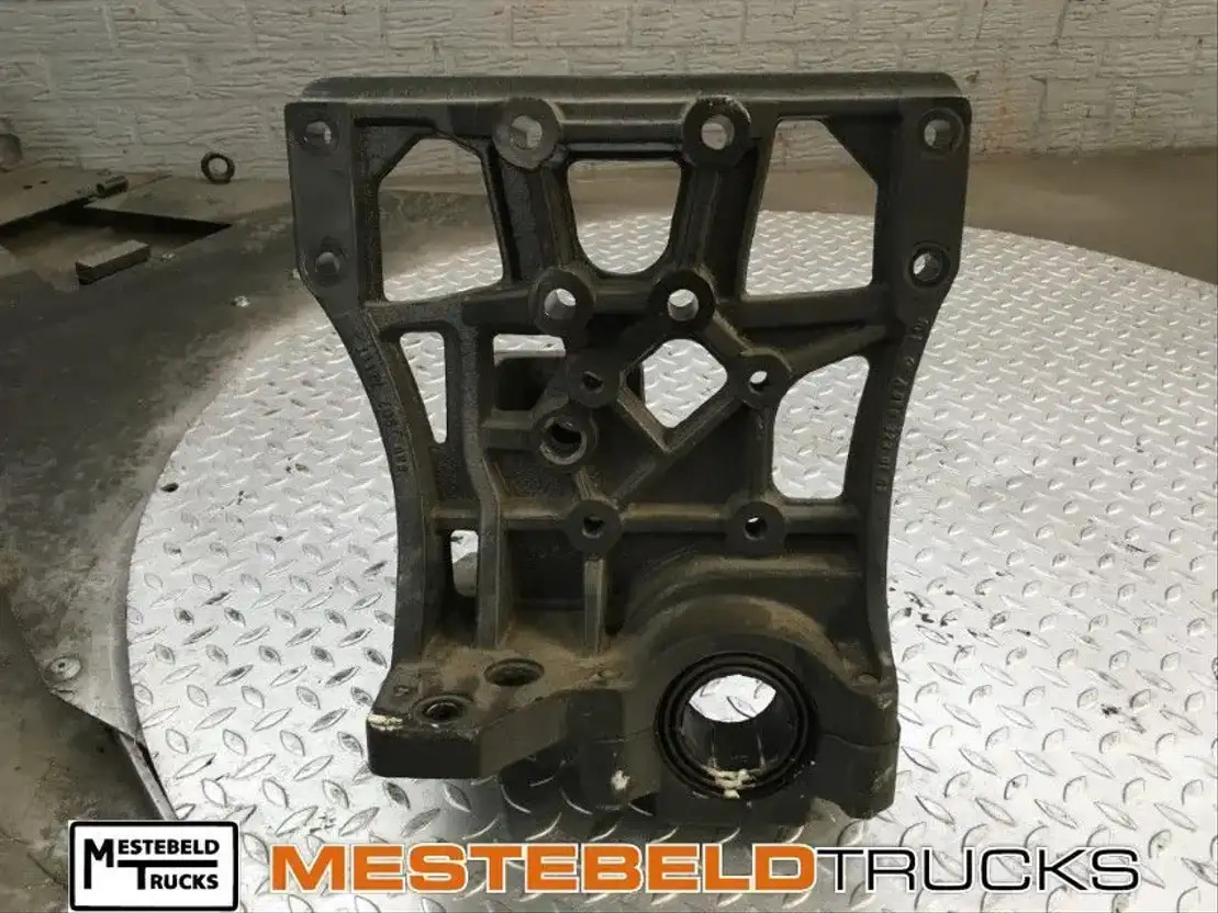 Mercedes-Benz Stabilisatorsteun links - Рама/ Шасси для Грузовиков: фото 1 Mercedes-Benz Stabilisatorsteun links - Рама/ Шасси для Грузовиков: фото 1