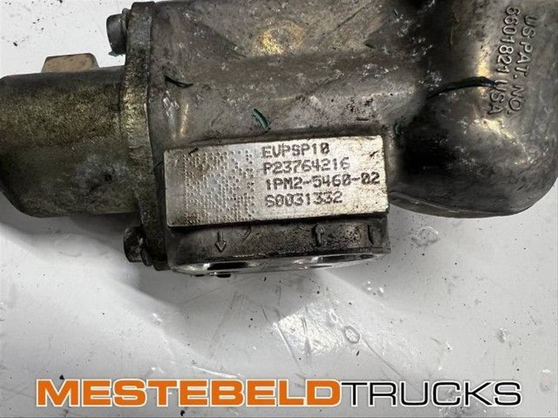 Volvo EGR klep - Глушитель/ Выхлопная система для Грузовиков: фото 2 Volvo EGR klep - Глушитель/ Выхлопная система для Грузовиков: фото 2