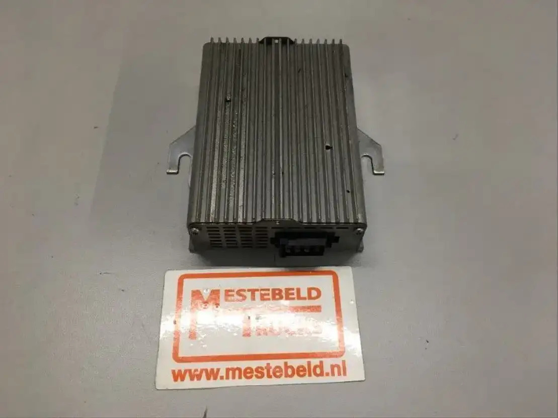 Volvo Omvormer 24V/14V - Электрическая система для Грузовиков: фото 1 Volvo Omvormer 24V/14V - Электрическая система для Грузовиков: фото 1