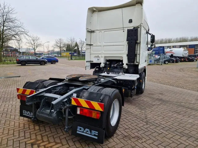 DAF XF 105.510 Euro 5 Retarder Automatic - Тягач: фото 3 DAF XF 105.510 Euro 5 Retarder Automatic - Тягач: фото 3
