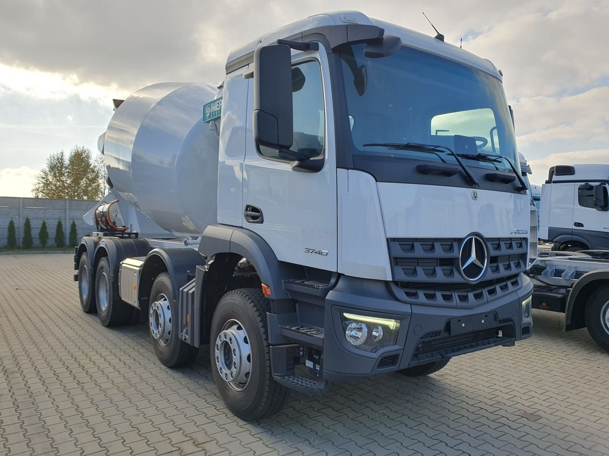 MERCEDES-BENZ Arocs 3740 8x4 Betonmischer IMER ORU LT105 H 10m - Автобетоносмеситель: фото 2 MERCEDES-BENZ Arocs 3740 8x4 Betonmischer IMER ORU LT105 H 10m - Автобетоносмеситель: фото 2