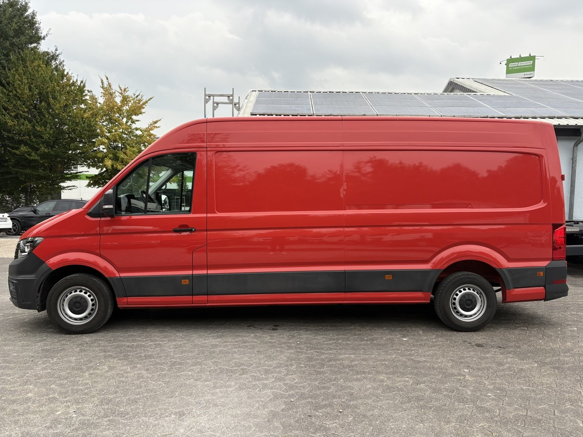 VW Crafter 35 Maxi L4H3 1Hand PDC sofort verfügbar! - Цельнометаллический фургон: фото 2 VW Crafter 35 Maxi L4H3 1Hand PDC sofort verfügbar! - Цельнометаллический фургон: фото 2