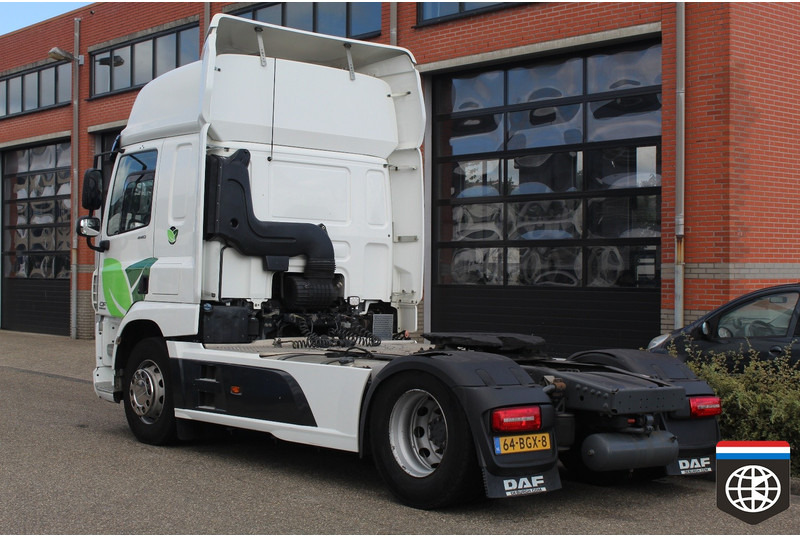 DAF CF 440 FT 2 x TANK - SMART TACHO 2 - LEATHER INTERIEUR - Тягач: фото 4 DAF CF 440 FT 2 x TANK - SMART TACHO 2 - LEATHER INTERIEUR - Тягач: фото 4