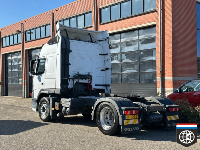Volvo FM 370 EEV 4X2 NIGHT A/C - AUTOMATIC - EURO 5 - Тягач: фото 4 Volvo FM 370 EEV 4X2 NIGHT A/C - AUTOMATIC - EURO 5 - Тягач: фото 4