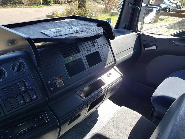 Грузовик с закрытым кузовом MAN TGL 12.210 4x2 BL: фото 15 Грузовик с закрытым кузовом MAN TGL 12.210 4x2 BL: фото 15