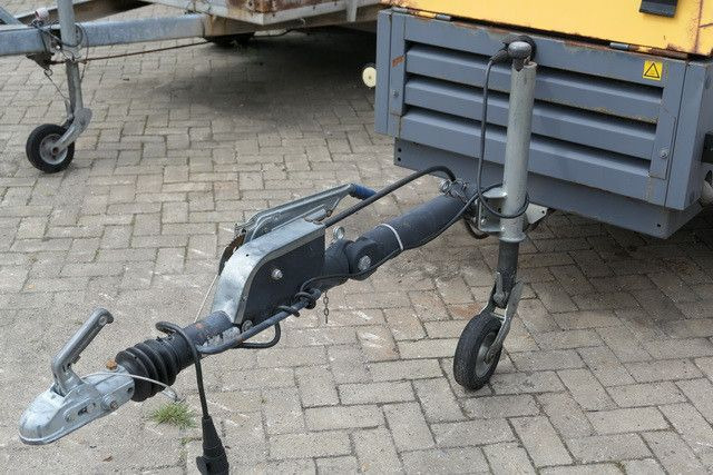 Atlas Copco XAS 67, Kompressor, Deutz, Wenig Std., TOP - Воздушный компрессор: фото 2 Atlas Copco XAS 67, Kompressor, Deutz, Wenig Std., TOP - Воздушный компрессор: фото 2