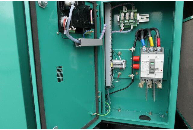Cummins Stromgenerator, 82,5kVA, sofort vefügbar - Электрогенератор: фото 5 Cummins Stromgenerator, 82,5kVA, sofort vefügbar - Электрогенератор: фото 5