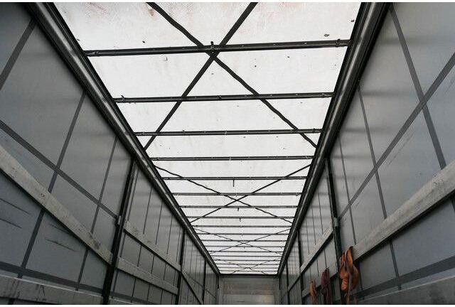 Kögel SN 24, Edscha, Palettenkasten, Luft-Lift, BPW - Тентованный полуприцеп: фото 2 Kögel SN 24, Edscha, Palettenkasten, Luft-Lift, BPW - Тентованный полуприцеп: фото 2