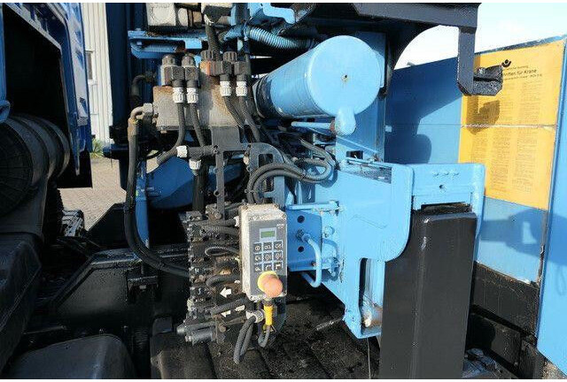 MAN 26.440 6x4H-2 BL TGA, Terex-Atlas 165.5, Funk - Грузовик бортовой/ Платформа: фото 5 MAN 26.440 6x4H-2 BL TGA, Terex-Atlas 165.5, Funk - Грузовик бортовой/ Платформа: фото 5