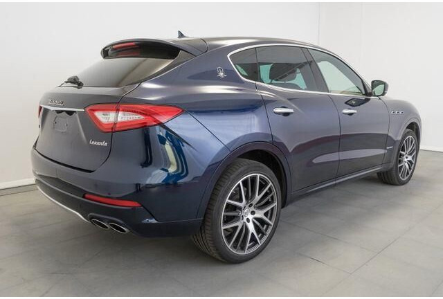 Maserati Levante Q4 Gran Lusso/2. Hand/TOP! - Малотоннажный бортовой грузовик: фото 4 Maserati Levante Q4 Gran Lusso/2. Hand/TOP! - Малотоннажный бортовой грузовик: фото 4