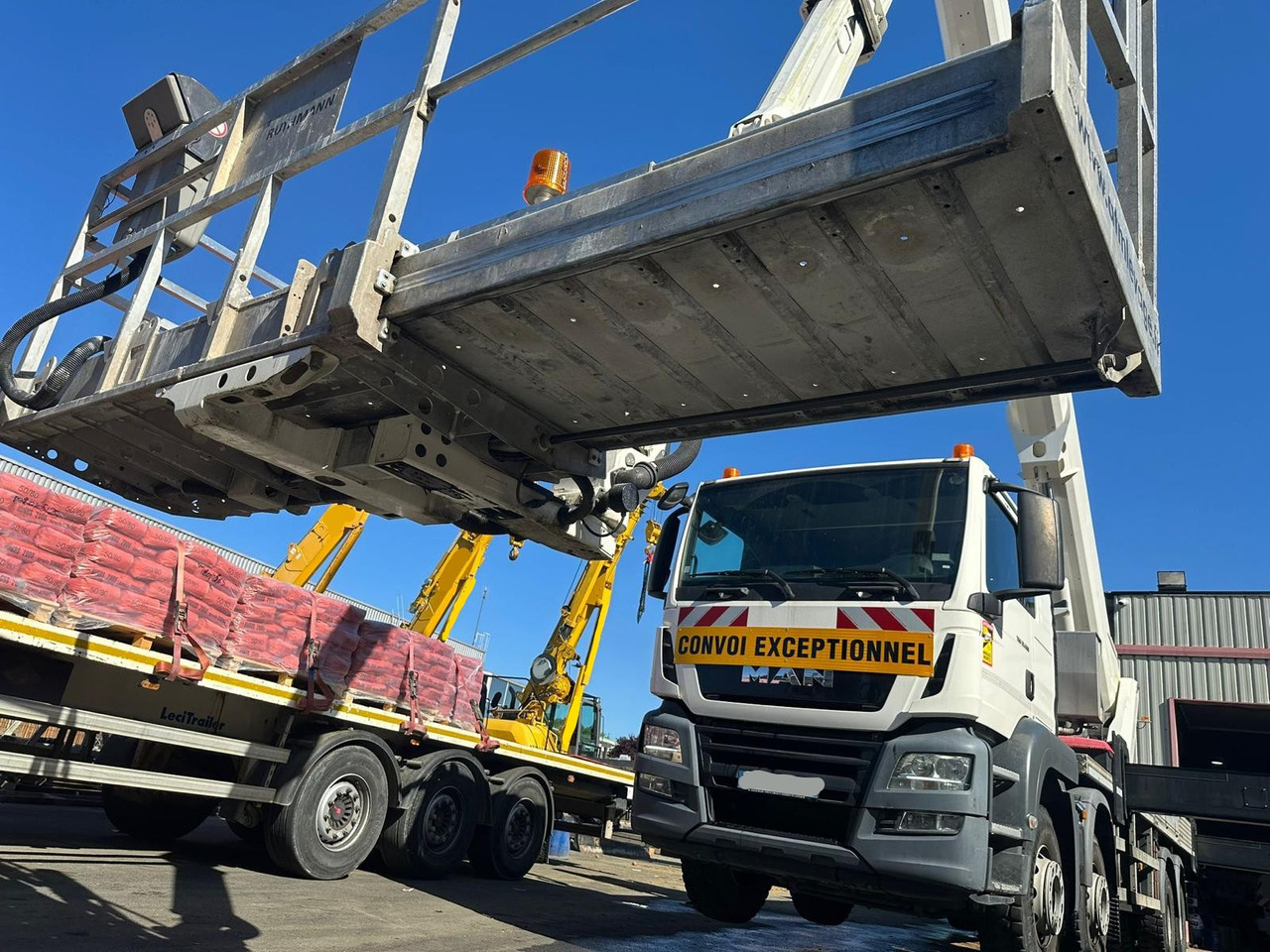 RUTHMANN Steiger T750 HF - Грузовик с подъемником: фото 1 RUTHMANN Steiger T750 HF - Грузовик с подъемником: фото 1