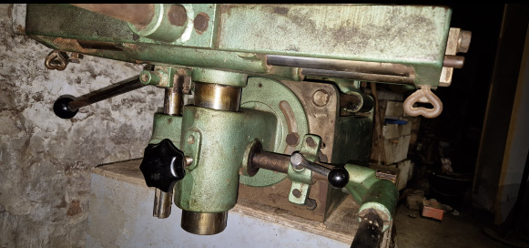 Mortaiseuse RAPID – en parfait état de fonctionnement - Деревообрабатывающий станок: фото 4 Mortaiseuse RAPID – en parfait état de fonctionnement - Деревообрабатывающий станок: фото 4