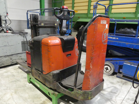 Transpalette accompagnant porté debout BT SPE125 - Тележка: фото 2 Transpalette accompagnant porté debout BT SPE125 - Тележка: фото 2