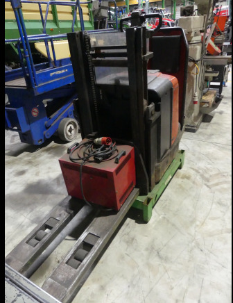 Transpalette accompagnant porté debout BT SPE125 - Тележка: фото 3 Transpalette accompagnant porté debout BT SPE125 - Тележка: фото 3