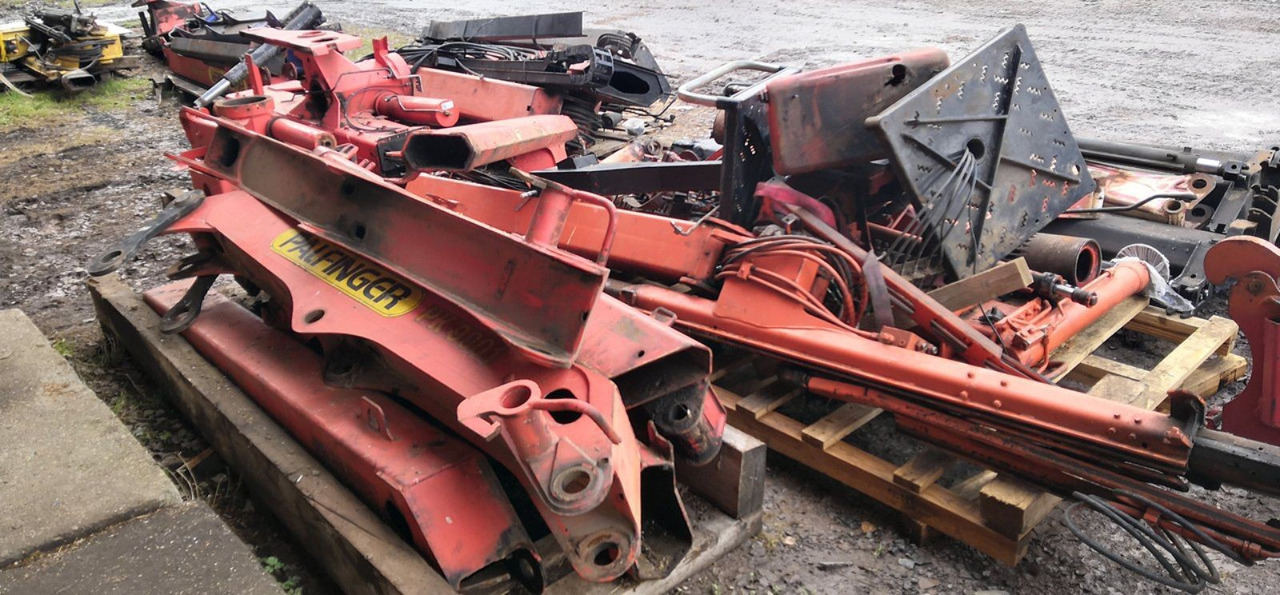 PALFINGER used parts, Gebr. Erstazteile, Kran, Ladekran, crane - Кран-манипулятор: фото 4 PALFINGER used parts, Gebr. Erstazteile, Kran, Ladekran, crane - Кран-манипулятор: фото 4